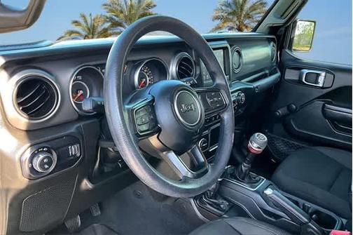 2023 Jeep Gladiator Sport