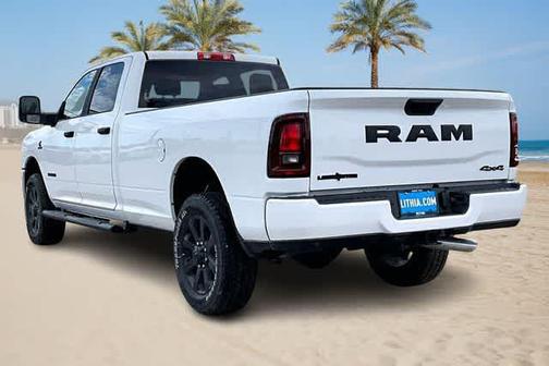 Bright White Clearcoat 2026 RAM 3500 Lone Star Crew Cab 4x4 8' Box