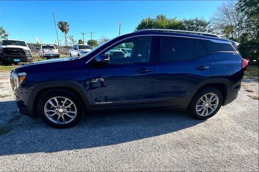 2022 GMC Terrain SLT