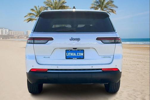 2023 Jeep Grand Cherokee L Laredo