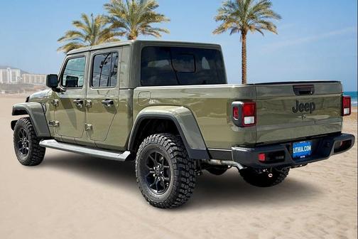2025 Jeep Gladiator High Tide
