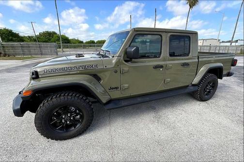 2025 Jeep Gladiator High Tide