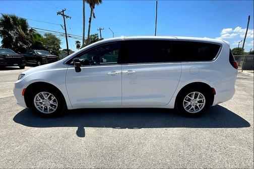2026 Chrysler Pacifica L