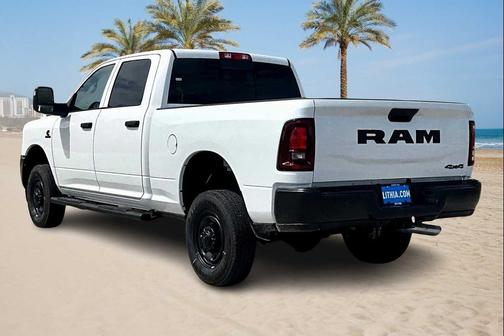 2025 RAM 2500 Tradesman Crew Cab 4x4 6'4' Box