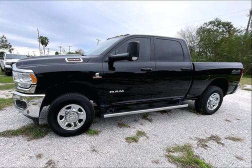 2021 RAM 2500 Lone Star Crew Cab 4x4 6'4' Box