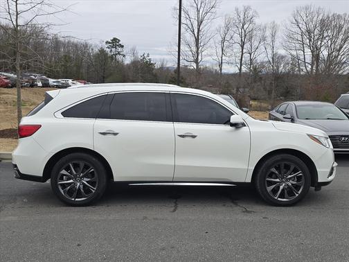 2017 Acura MDX 3.5L w/Advance Package