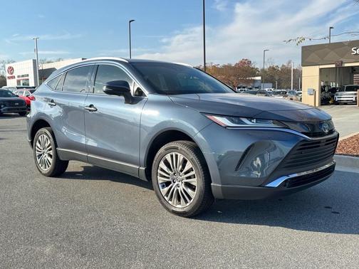 2021 Toyota Venza XLE