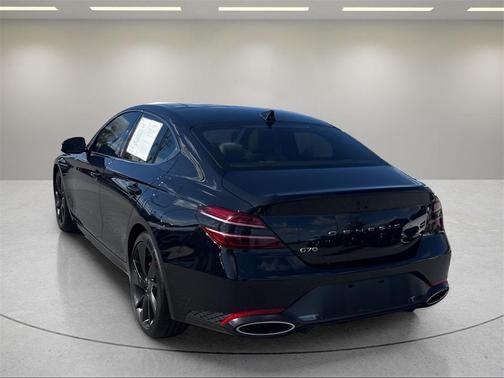 2023 Genesis G70 3.3T RWD