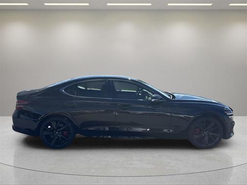2023 Genesis G70 3.3T RWD
