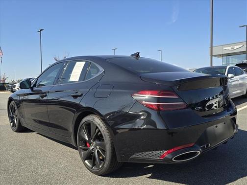 2023 Genesis G70 3.3T RWD