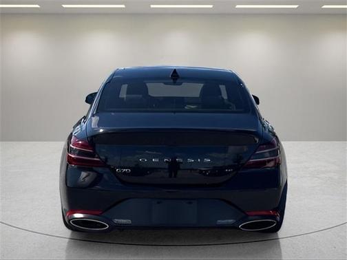 2023 Genesis G70 3.3T RWD