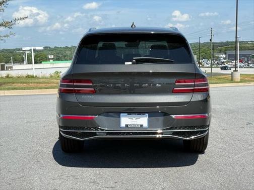 2025 Genesis GV80 2.5T