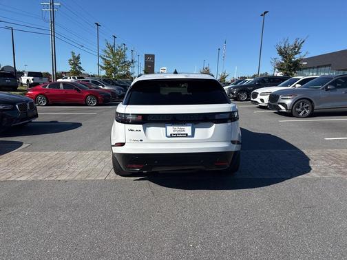 2024 Land Rover Range Rover Velar P250 SE R-Dynamic