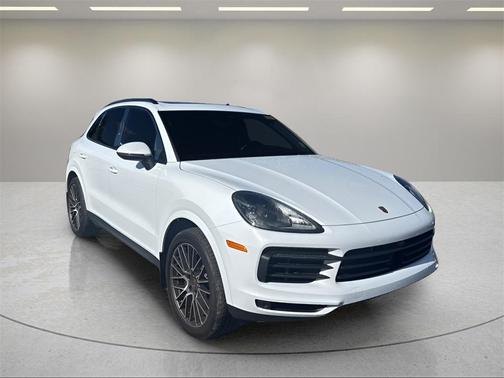 2023 Porsche Cayenne Platinum Edition