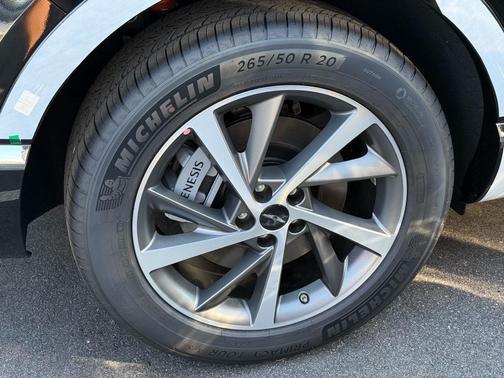 2026 Genesis GV80 2.5T