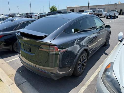 2023 Tesla Model X Standard Range