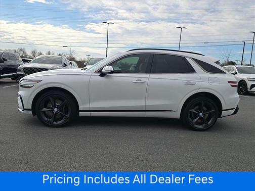 Uyuni White 2026 Genesis GV70 3.5T Sport Prestige