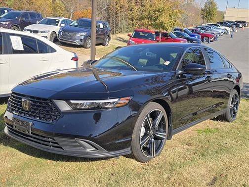 2025 Honda Accord Hybrid Base