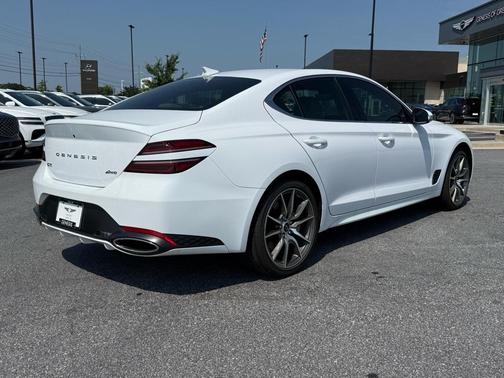2025 Genesis G70 2.5T AWD