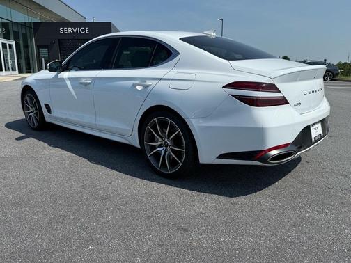 2025 Genesis G70 2.5T AWD