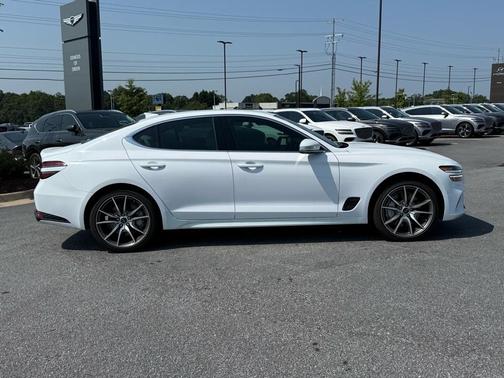 2025 Genesis G70 2.5T AWD