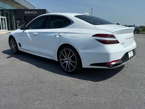 2025 Genesis G70 2.5T AWD