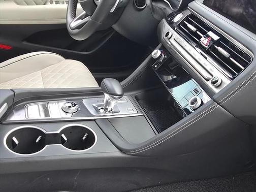 2025 Genesis G70 3.3T AWD Sport Advanced