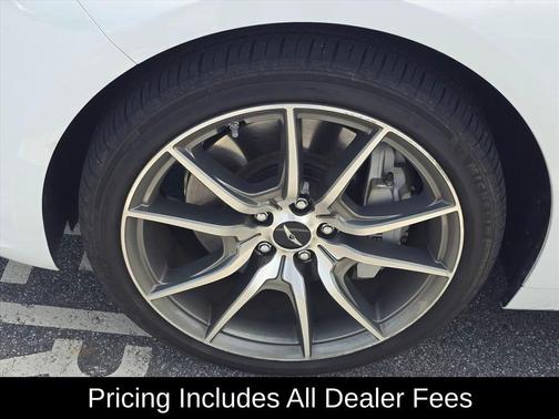 Alta White 2025 Genesis G70 2.5T RWD