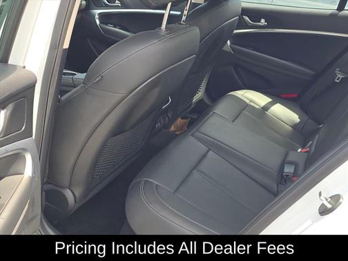 Alta White 2025 Genesis G70 2.5T RWD