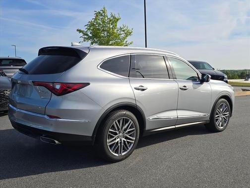 Silver Metallic 2024 Acura MDX Advance Package