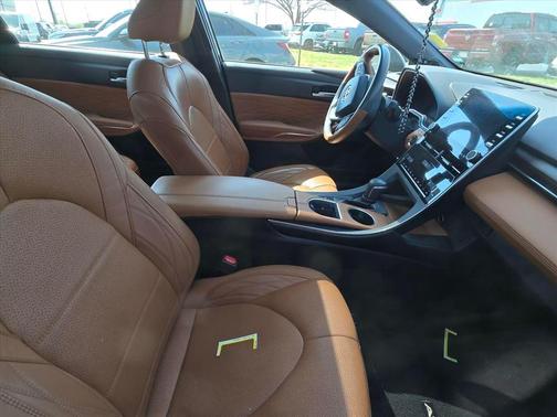 Opulent Amber 2019 Toyota Avalon Limited
