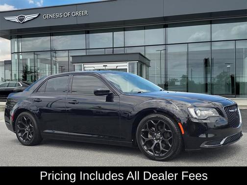 Gloss Black 2019 Chrysler 300 Touring