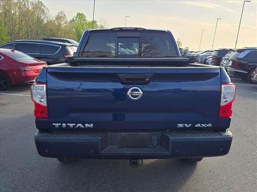 2020 Nissan Titan SV