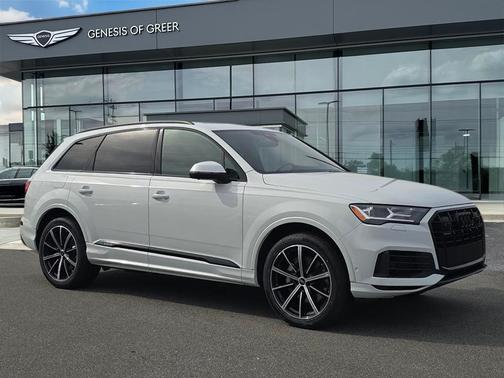 2022 Audi Q7 55 Premium Plus