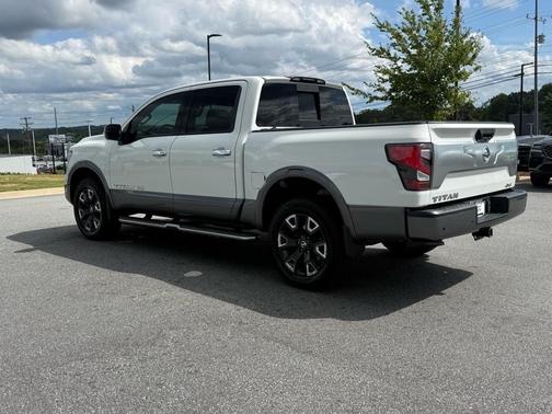 2020 Nissan Titan Platinum Reserve