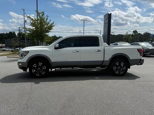 2020 Nissan Titan Platinum Reserve