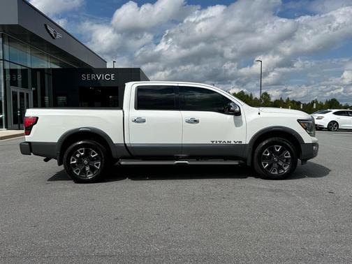 2020 Nissan Titan Platinum Reserve