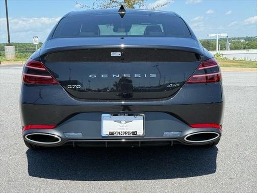 2025 Genesis G70 2.5T AWD