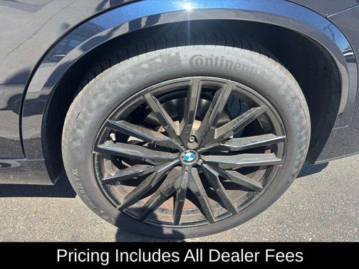 Carbon Black Metallic 2023 BMW X5 sDrive40i