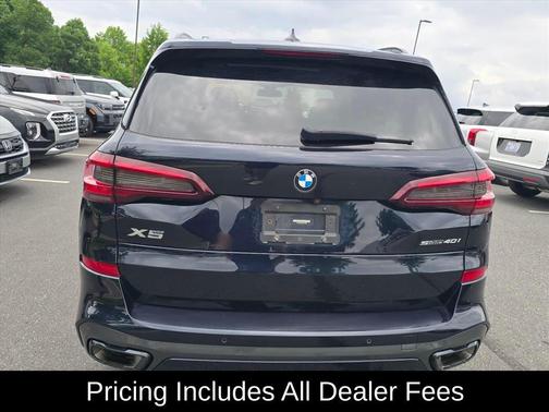 Carbon Black Metallic 2023 BMW X5 sDrive40i