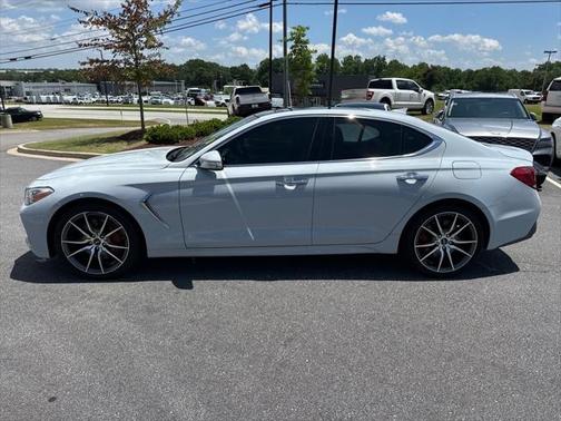 2020 Genesis G70 3.3T RWD
