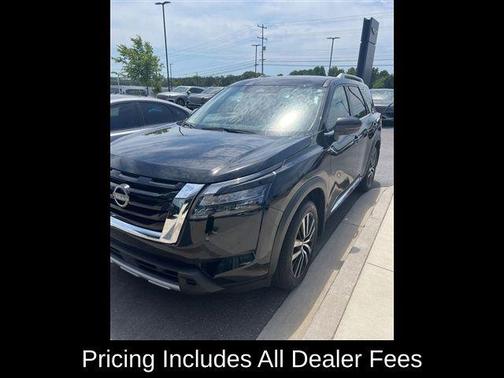Super Black 2025 Nissan Pathfinder Platinum 4WD