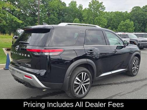 Super Black 2025 Nissan Pathfinder Platinum 4WD