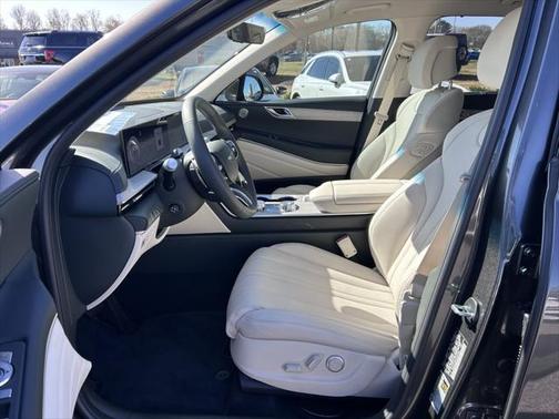 2025 Genesis GV80 2.5T