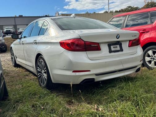 2019 BMW 540 540i
