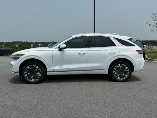 2026 Genesis Electrified GV70 Standard