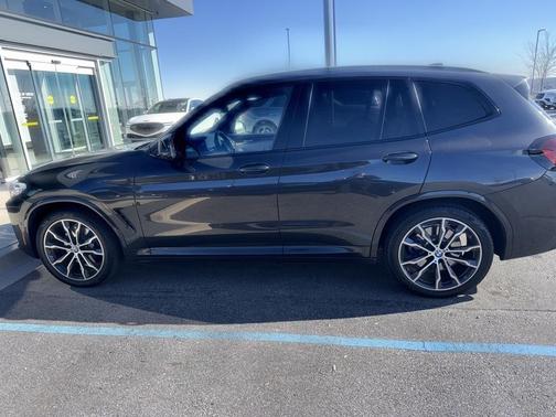 2022 BMW X3 M40i