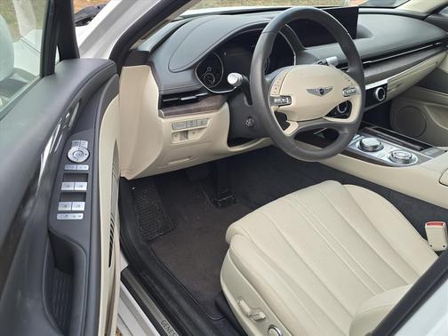 2024 Genesis G80 2.5T AWD