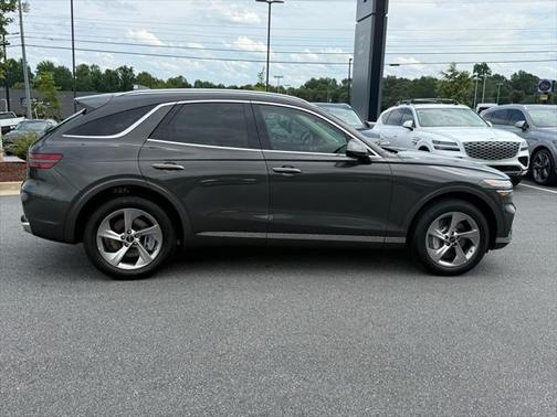 2026 Genesis GV70 2.5T