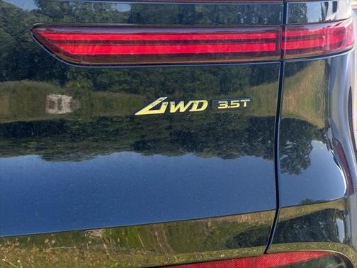 2022 Genesis GV70 3.5T AWD Sport